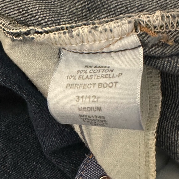 Gap Perfect Boot 1969 Jeans - Picture 5 of 5